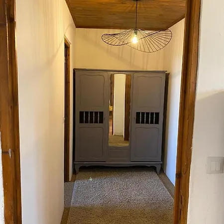 Perruchet Apartament *